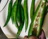 मिर्ची पकौड़ा(Mirchi pakoda recipe in Hindi) रेसिपी चरण 2 फोटो