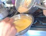 Foto del paso 2 de la receta: Mousse rellena de jelly cubierta con glaseado espejo🌌