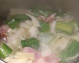 A picture of step 2 of Leftover milk soup.