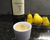 Foto del paso 1 de la receta: Peras al vino tinto 🍐🍷