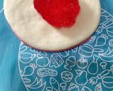 Foto langkah ke 5 dari resep Bakpao Jamur Isi Selai Strawberry (no mixer).