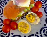 Foto del paso 7 de la receta: Huevos rellenos clásicos & huevos endiablados (deviled eggs)