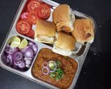 પાવભાજી (Pavbhaji Recipe In Gujarati) રેસીપી સ્ટેપ5ફોટો