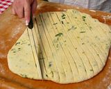 Medvehagymás pogácsa recept fázis 6 fotója
