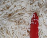A picture of step 1 of Chinese Chowmein.