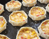 Foto del paso 6 de la receta: Canastitas de choclo 🌽 y muzzarella 🧀
