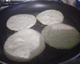 Foto del paso 2 de la receta: Lasaña de tortillas