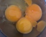 Foto langkah ke 2 dari resep Martabak Ayam Telur.