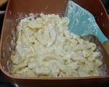 Édesanyám tejfölös nokedlije recept fázis 5 fotója