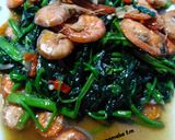 Foto langkah ke 3 dari resep Kangkung seafood.