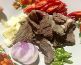 Foto langkah ke 1 dari resep Simple sapi lada hitam🍖.