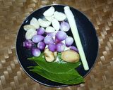 Foto langkah ke 2 dari resep Ayam Kecap Berkuah.