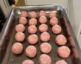 Foto del paso 3 de la receta: Albóndigas en salsa de cebolla + Puré de patata