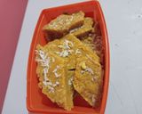 A picture of step 5 of Chaney ki daal ka halwa.