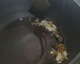 A picture of step 2 of Chicken manchow soup.