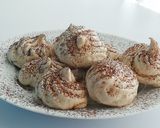 Une image de l'étape 2 de Biscuit façon meringue.