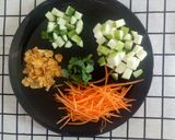 Hình bước làm 2 của món Salad táo ngũ cốc