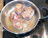 Foto del paso 1 de la receta: Rabo de toro guisado