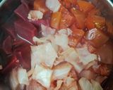 A picture of step 2 of Vegetable soup.