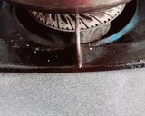 Foto langkah ke 3 dari resep Sirup Merah alias Setrup (Stroop Homemade).