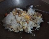 Foto langkah ke 2 dari resep Nasi goreng ceria.