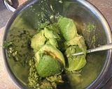 Foto del paso 1 de la receta: Tostadas de Atún a la Mexicana