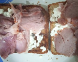 Foto del paso 3 de la receta: Sándwich Integral de Lacón a la Plancha con Cottage Cheese