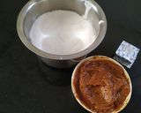A picture of step 4 of Ulli Karam Dosa.