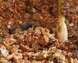 Foto langkah ke 3 dari resep Tongkol Suwir Kemangi Pedas.