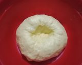 Foto langkah ke 5 dari resep Donat Ala jco (empuk dan lembut).