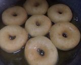Foto langkah ke 4 dari resep Donat Menul Empuk😋.