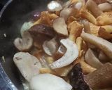 Une image de l'étape 1 de 🍄Tourte forestière aux 4 champignons.