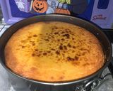 Foto del paso 4 de la receta: Tarta de queso al horno con toppings de galleta y virutas de chocolate