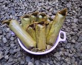 Foto langkah ke 5 dari resep Lontong Daun Pisang.