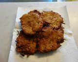 Fokhagymás-majoránnás cukkinis lepény recept fázis 3 fotója