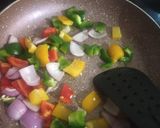 વેજ ચીઝ ઓપન ટોસ્ટ(Veg Cheese Open Toast Recipe in Gujarati) રેસીપી સ્ટેપ1ફોટો