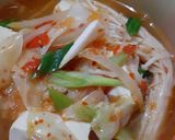 Foto langkah ke 3 dari resep Sup Tahu Pedas.