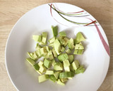 Foto del paso 1 de la receta: Burritos de aguacate y huevo