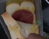 Foto langkah ke 2 dari resep Omelette Roti dimasak dgn Microwave.