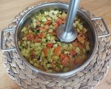 Foto del passaggio 4 della ricetta Tortiglioni con crema di zucchine e pomodori, ricetta del riciclo 🌷