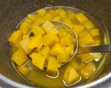 รูปขั้นตอนการทำที่ 2 ของ Pumpkin Soup ซุปฟักทอง