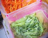 Foto langkah ke 2 dari resep Salad Ubur-Ubur AKA Chuka Kurage AKA Jellyfish Salad AKA Haepari Naengchae AKA Shanghai Salad.