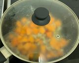 A picture of step 5 of Pumpkin and salt fish stew (veggie).