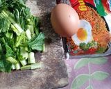 Foto langkah ke 1 dari resep Indomie Goreng Nyemek.