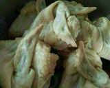 Foto langkah ke 1 dari resep Garang Asem Sayap Ayam #pr_masakanbungkusdaun.