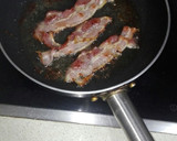 Foto del paso 1 de la receta: Panes de hotdog relleno de carne