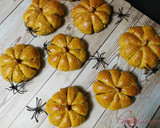 Foto del paso 11 de la receta: Panecillos especiados de calabaza rellenos de queso