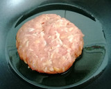 Foto del paso 8 de la receta: Hamburguesa de pollo y queso