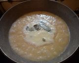 A picture of step 5 of Suji / Salmonella Halwa.