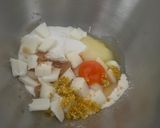 A picture of step 1 of Esse Buranei – Venetian ‘S’ biscuits.